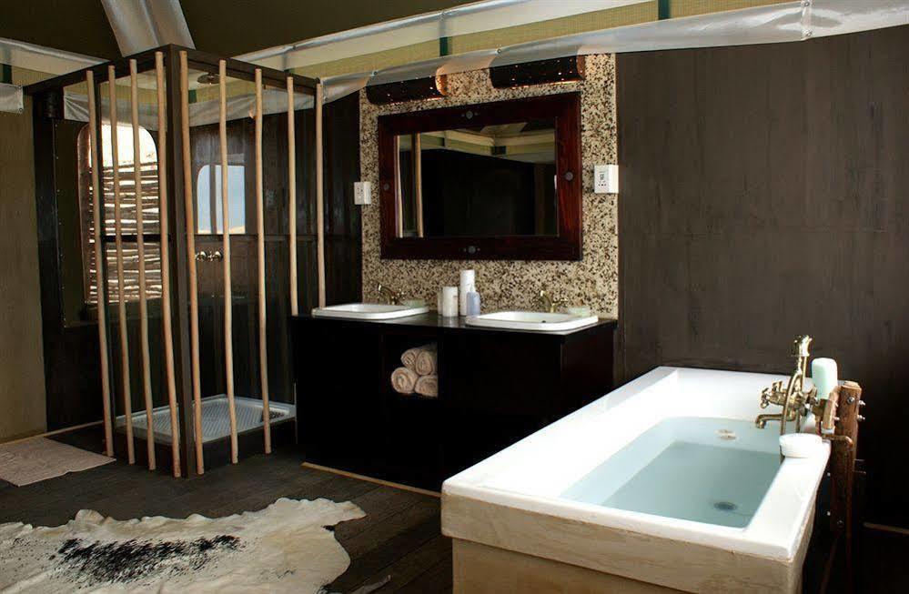Moon Mountain Lodge Constantia ภายนอก รูปภาพ