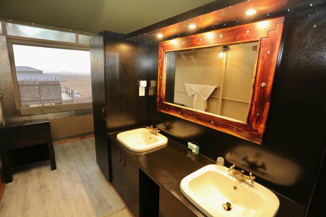 Moon Mountain Lodge Constantia ภายนอก รูปภาพ